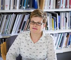 A picture of Michelle Hardcastle
